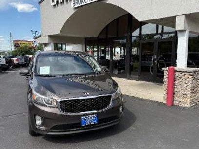 Used 2016 Kia Sedona SX