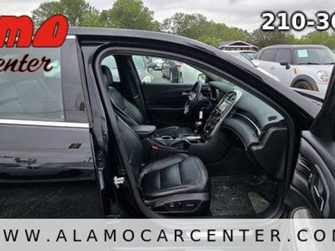 Used 2016 Chevrolet Malibu LTZ FWD image 14