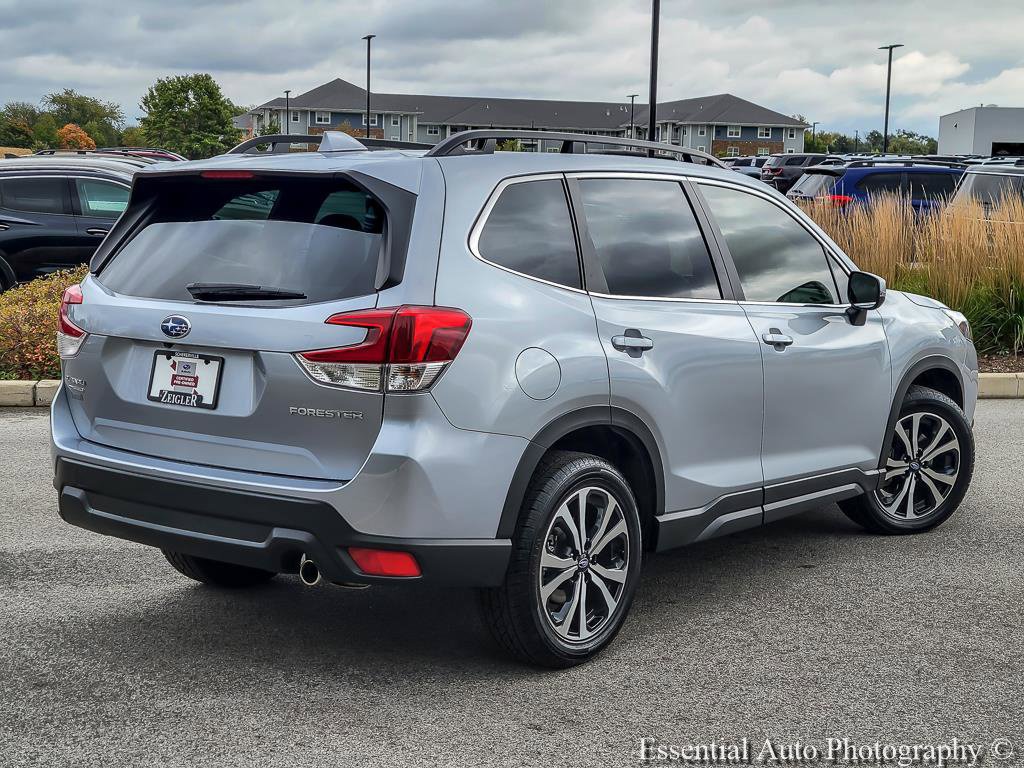 Certified 2023 Subaru Forester Limited AWD/4WD image 7
