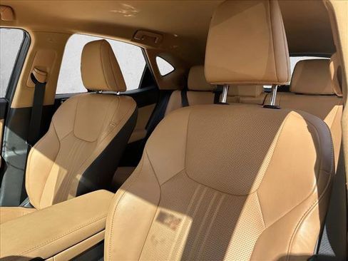 Used 2024 Lexus NX 250 FWD image 11