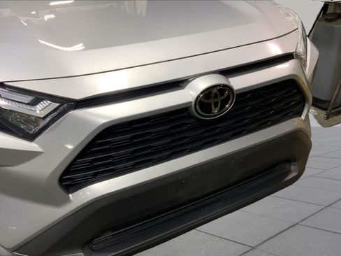 Used 2023 Toyota RAV4 LE AWD/4WD image 30