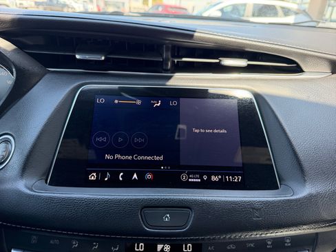 Used 2021 Cadillac XT4 Premium Luxury AWD/4WD image 12