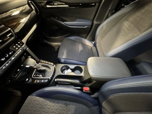 Certified 2025 Kia Seltos S image 28