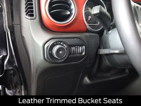 Used 2020 Jeep Wrangler Rubicon w/ LED Lighting Group AWD/4WD image 34