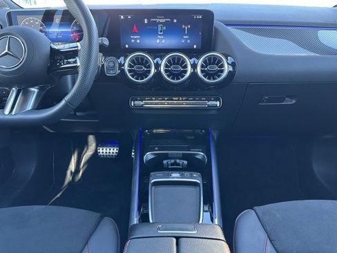Used 2026 Mercedes-Benz GLA 250 GLA 250 image 13