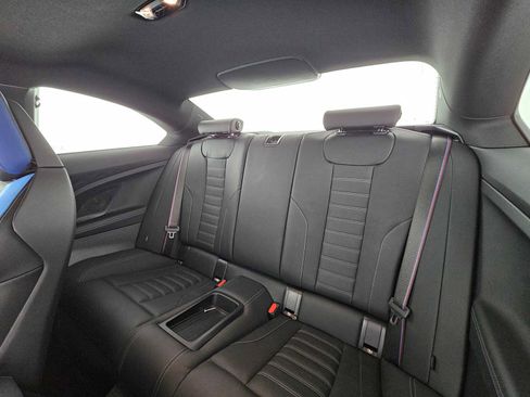 Used 2025 BMW M2 w/ Lighting Package image 17