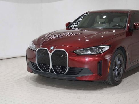 Used 2023 BMW i4 eDrive35 w/ Premium Package RWD image 2