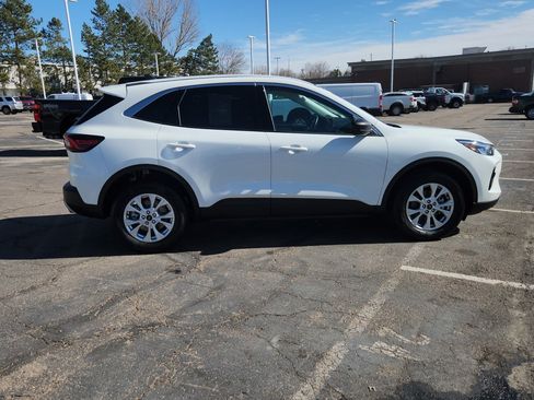 Certified 2023 Ford Escape Active w/ Tech Pack #1 image 17