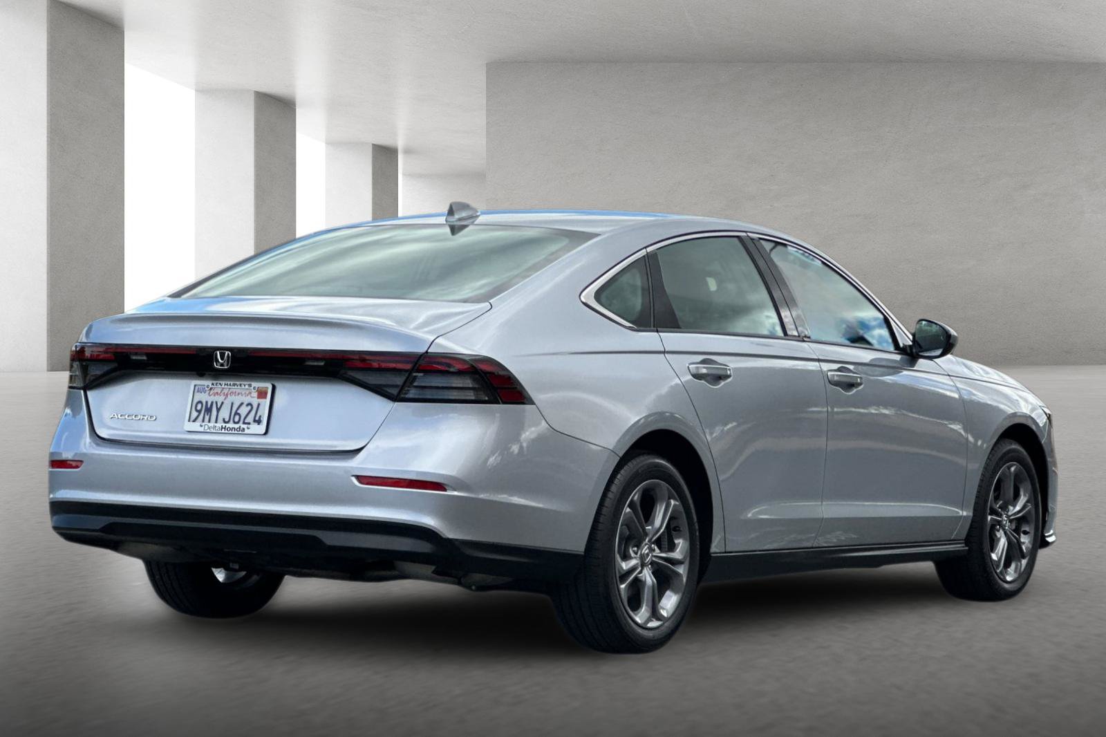 Certified 2024 Honda Accord EX image 4
