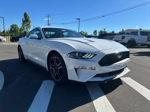 Certified 2020 Ford Mustang Premium RWD image 13