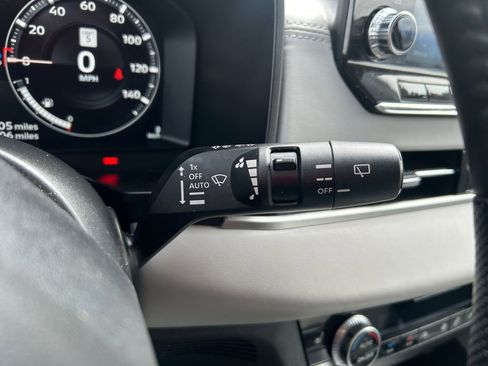 Used 2024 Mitsubishi Outlander SEL image 23