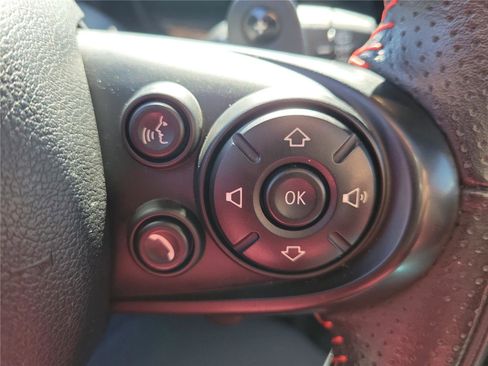 Used 2017 MINI Cooper Clubman S image 23