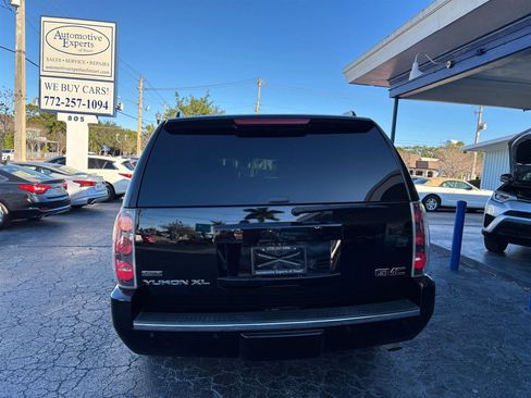 Used 2012 GMC Yukon XL Denali image 4