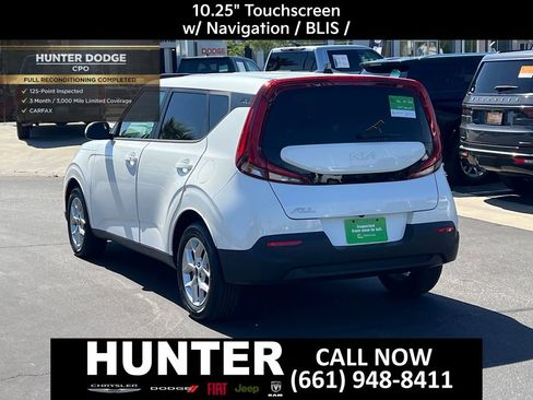 Used 2022 Kia Soul S FWD image 4