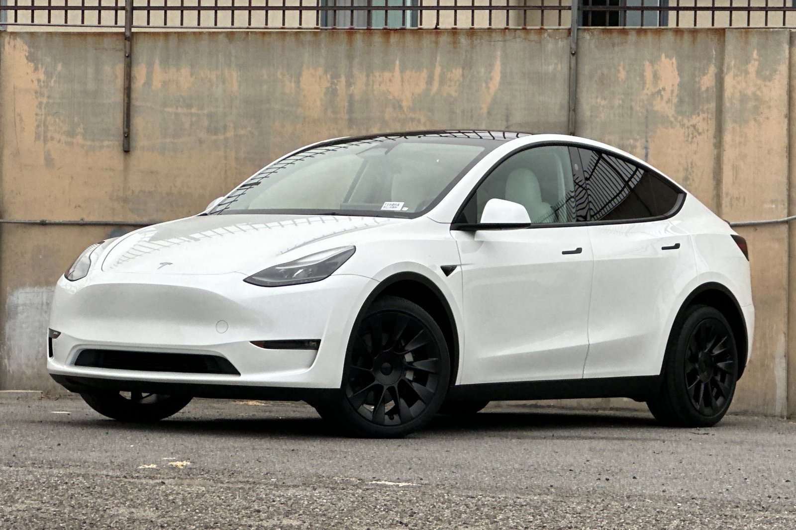 Used 2023 Tesla Model Y Long Range AWD/4WD image 8