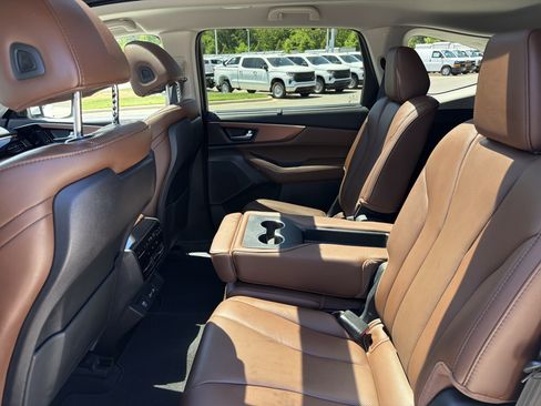 Certified 2023 Acura MDX FWD w/ Technology Package image 31