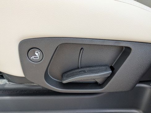 New 2025 Kia Telluride EX image 18