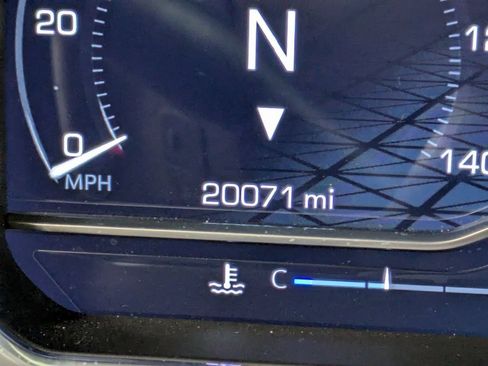 Used 2022 GMC Sierra 1500 Denali image 16