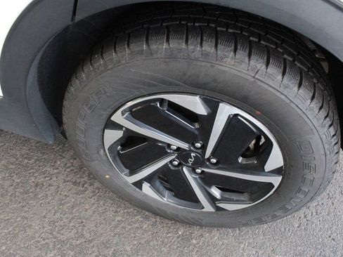 Used 2023 Kia Sportage LX AWD/4WD image 58
