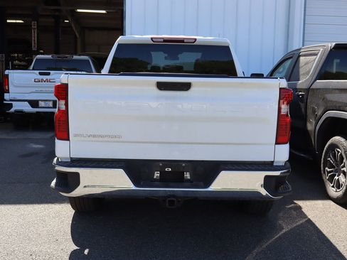 Certified 2022 Chevrolet Silverado 1500 W/T w/ WT Value Package image 4