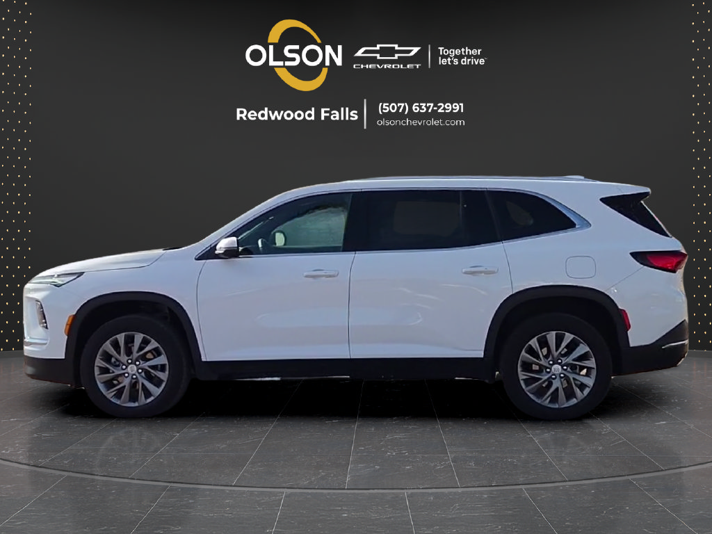 Used 2026 Buick Enclave Preferred AWD/4WD image 2