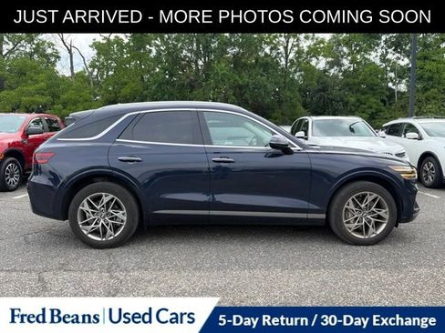 Used 2023 Genesis GV70 2.5T w/ Select Package AWD/4WD image 9
