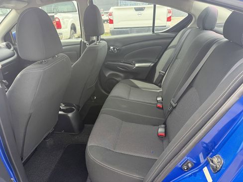 Used 2017 Nissan Versa SV FWD image 16