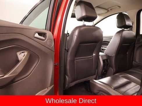 Used 2017 Ford Escape Titanium image 27