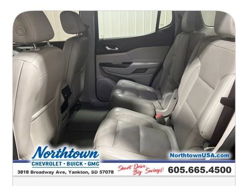 Used 2017 GMC Acadia SLT image 25