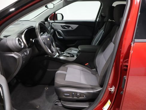 Used 2023 Chevrolet Blazer LT w/ LPO, Black Grille Bar Package image 11