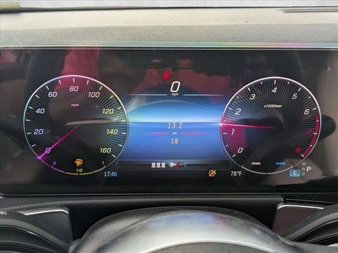 Used 2026 Mercedes-Benz GLB 250 image 10