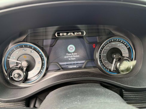 Used 2019 RAM 1500 Limited AWD/4WD image 10
