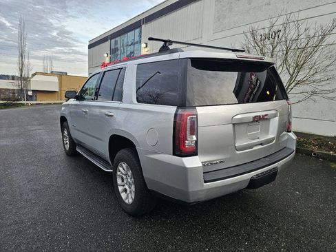 Used 2017 GMC Yukon SLE image 6
