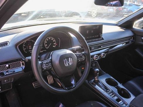 Used 2023 Honda Civic Sport image 24