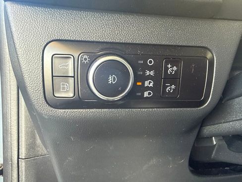 Used 2023 Ford Escape Platinum AWD/4WD image 17
