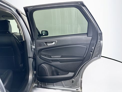 Used 2023 Ford Edge SEL image 29