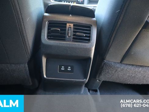 Used 2024 Nissan Rogue SV image 25