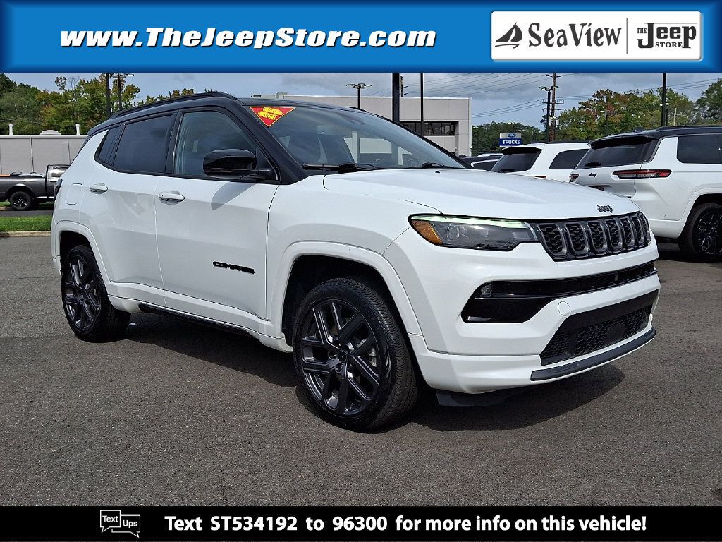 Certified 2025 Jeep Compass Limited w/ High Altitude Package AWD/4WD image 1