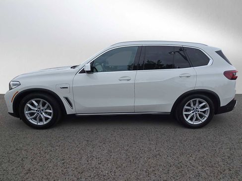 Used 2023 BMW X5 xDrive45e w/ Climate Comfort Package image 4