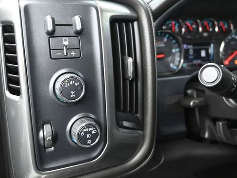 Used 2019 Chevrolet Silverado 2500 LTZ w/ Duramax Plus Package AWD/4WD image 21