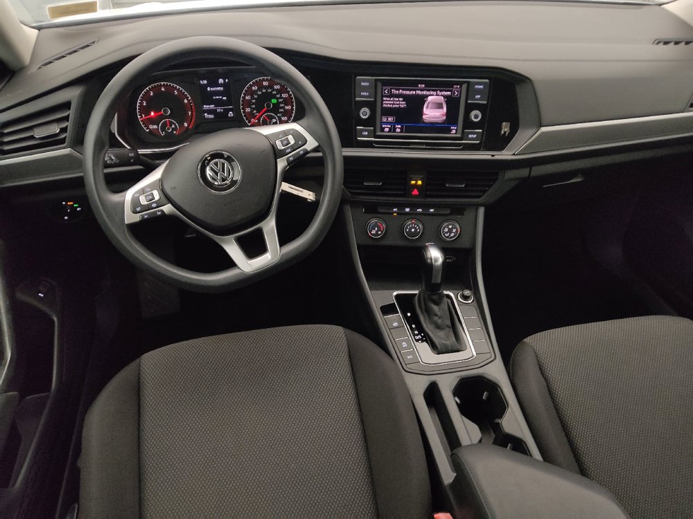 Used 2019 Volkswagen Jetta R-Line FWD image 22