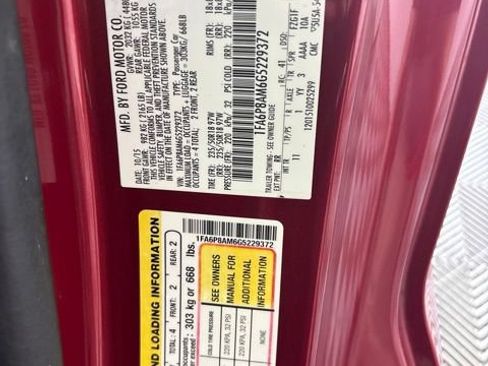 Used 2016 Ford Mustang Coupe w/ Equipment Group 051A RWD image 18