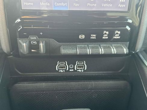 Used 2025 RAM 2500 Big Horn image 19