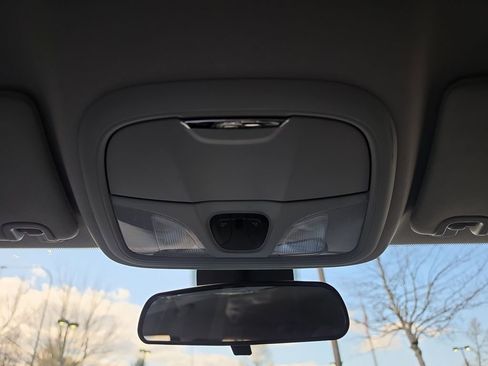 Used 2020 Jeep Cherokee Latitude Plus w/ Cold Weather Group image 20