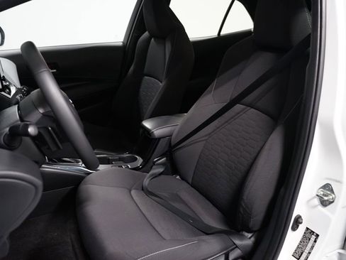 Certified 2023 Toyota Corolla SE image 6