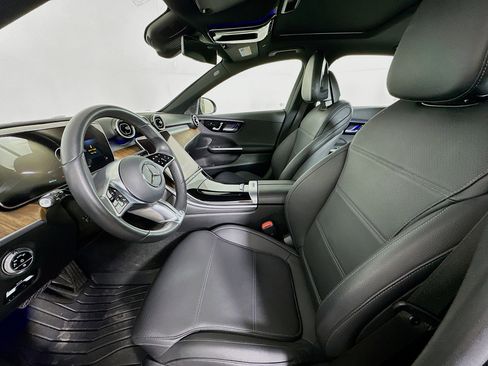Used 2024 Mercedes-Benz C 300 4MATIC Sedan image 13