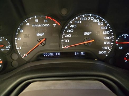 Used 2003 Chevrolet Corvette Convertible w/ Preferred Equipment Group1 image 16