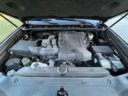 Used 2021 Toyota 4Runner SR5 image 11