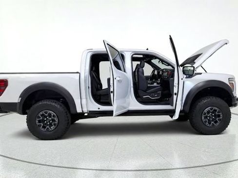Used 2025 Ford F150 Raptor w/ Equipment Group 803A Raptor R AWD/4WD image 20