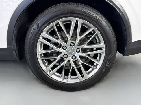 Used 2023 Acura MDX SH-AWD w/ Advance Package image 34